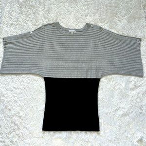 JOSEPH A. Lightweight soft sweater size M